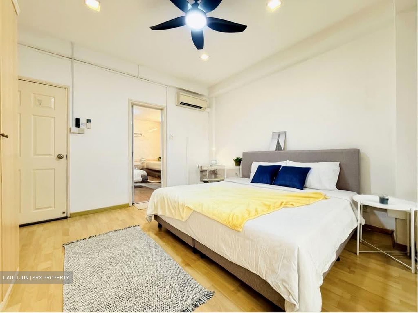 International Plaza (D2), Apartment #560343401